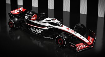'Haas' pirmā no F-1 komandām prezentē nākamās sezonas krāsojumu