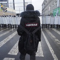 "Наша страна в тисках у меркантильного президента". Вторая неделя протестов в Москве