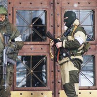 Kijiva: Krievija bez panākumiem turpina uzbrukt Donbasā