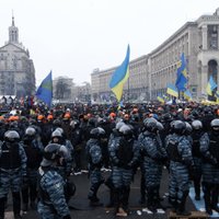 Украинский МВД призвал "Беркут" и Самооборону объединиться