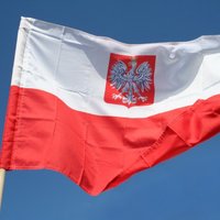 Polijas Senāta līderis brīdina, ka veto var novest pie izstāšanās no ES