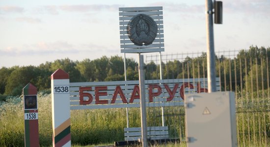 LRT: у литовцев на белорусской границе забирают телефоны и проверяют публикации в соцсетях