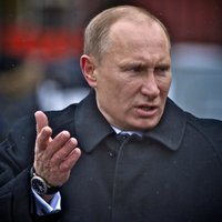 Putins turpina amatpersonu nomaiņu Aizsardzības ministrijā