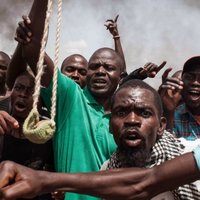 Pēc valsts apvērsuma Burkinafaso sākas asiņaini protesti