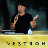 Свой допинговый скандал Армстронг сравнил с адюльтером Клинтона