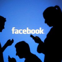 'Facebook' noliedz lietotāju banku datu pieprasīšanu