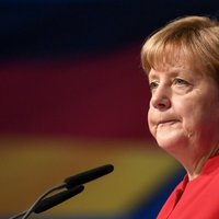ES vairs nevar pilnībā paļauties uz ASV un Lielbritāniju, paziņo Merkele