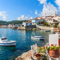 Zili baltā burvība: iespaidīgas vietas un ceļojuma stāsti iemīļotajā Grieķijā