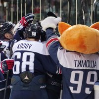 Magņitogorskas 'Metallurg' nonāk panākuma attālumā no KHL fināla