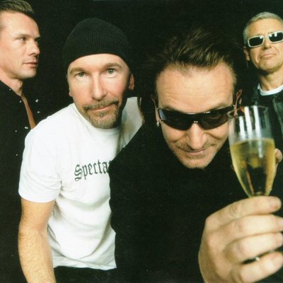 Группа U2 победила легендарных 