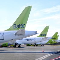 Число пассажиров airBaltic в Литве и Эстонии упало более чем на 60%