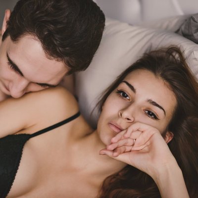 Проблема в голове: распространенные причины, по которым женщины не могут получить оргазм