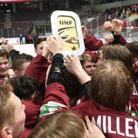 Latvijas U-18 hokejisti ar uzvaru nosvin triumfu pasaules čempionāta pirmajā divīzijā