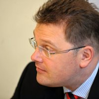 Рунгайнис: введение евро нужно самой Латвии