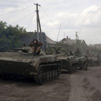 Panākta vienošanās par jaunu artilērijas atvilkšanu Donbasā