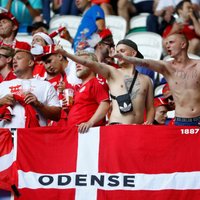 ФИФА оштрафовала Данию за сексизм и поведение ее фанатов