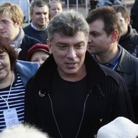 Немцову посмертно присуждена премия за верность демократии