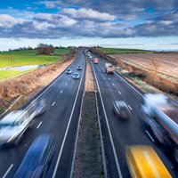 Starp lielākajām Latvijas pilsētām plāno veidot ātrgaitas autoceļus