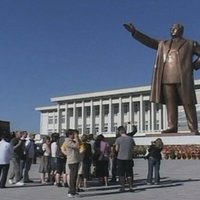 Ziemeļkorejā notiesātais amerikānis sāk izciest cietumsodu