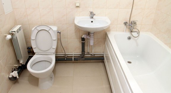 Замена труб в ванной: сталь, пластик или медь
