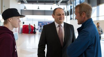 Trīs Latvijas pārstāvji ievēlēti vadošos amatos FIA