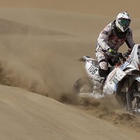 Dakaras rallijreidā gājis bojā motosportists no Francijas