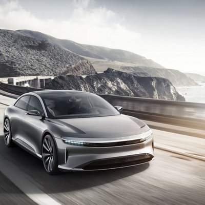 1000 ZS elektromobilis 'Lucid Air' konkurencei ar 'Tesla'