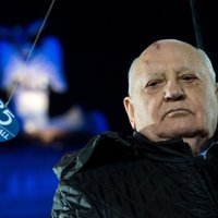 Горбачев: Россия готова к честным выборам и сменяемости правительства