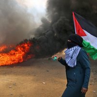 Foto: Protestos Gazā nogalināti vismaz 55 palestīnieši un ievainoti vēl 2700
