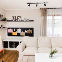 Praktiski padomi, kas palīdzēs veiksmīgi iekārtot dzīvojamo istabu mājā