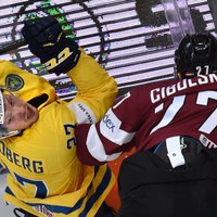 Latvijas hokejisti otro reizi vēsturē uzvar Zviedriju