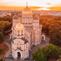 Эксперты: Православная церковь, возможно, заключила сделку с латвийским государством