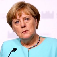 Ангела Меркель не стала покрывать голову во время визита в Саудовскую Аравию