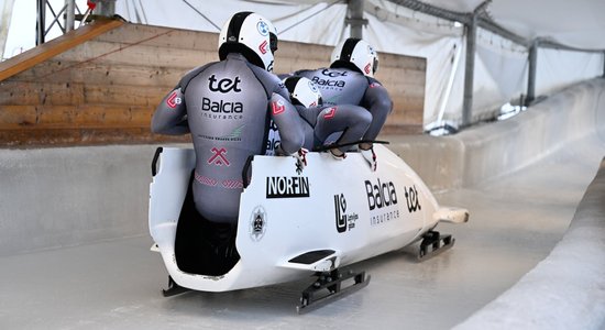 Cipuļa un Kalendas pilotētie divnieki Pasaules kausa bobslejā posmā ieņem astoto un devīto vietu