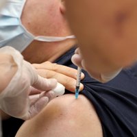 Минздрав пока не видит оснований для дополнительной вакцинации от Covid-19 всего населения