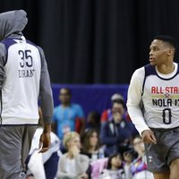 NBA Zvaigžņu spēles uzmanības centrā divu zvaigžņu konflikts