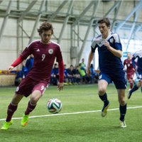 Latvijas U-21 futbolisti EČ kvalifikācijas spēlē zaudē Maltai