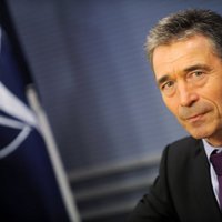 Порошенко назначил предыдущего генсека НАТО своим советником