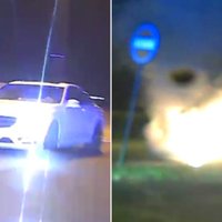 ВИДЕО: Подросток на родительском Mercedes убегает от полиции, у машины загорелся моторный отсек