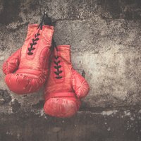 Смертельный бой: поединок на ринге стоил неопытному боксеру жизни