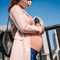 Можно ли беременным женщинам вакцинироваться от ковида?