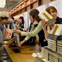 Тираж нового романа Мураками за 6 дней достиг 1 млн экземпляров