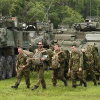 Латвия начнет в Канаде консультации о размещении международного батальона НАТО
