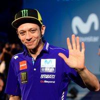 Rosi vēl uz diviem gadiem pagarina līgumu ar 'Yamaha' un paliks 'MotoGP' līdz 40 gadu vecumam