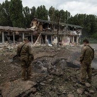 Ukraina: Krievijas dzīvā spēka zaudējumi sasniedz 43 000 karavīrus