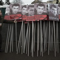 Опрос: латвийцы не верят в объективность расследования убийства Бориса Немцова