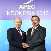 Президент Индонезии спел в честь дня рождения Путина