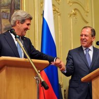 Krievija un ASV vienojas par Sīrijas miera konferences sarīkošanu