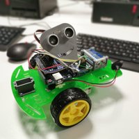 Pirmie soļi 'Arduino' robotikā: kā iemācīt robotam izvairīties no šķēršļiem