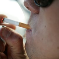 Pētījums: Latvija pirmajā trijniekā pēc smēķētāju īpatsvara, Lietuva – pēc alkohola patēriņa